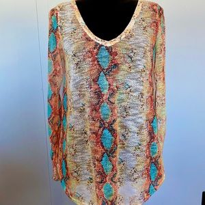 🆕 Snakeskin Print Long Sleeve Top